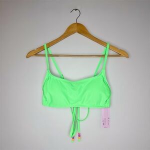 New Wild Fable Woman’s Bright Green Bikini Top Size M (8-10)